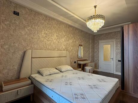 Elan №6441554 - Bakı, Şah İsmayıl Xətai m., 2 otaqlı, 60 m², 9/17 mərtəbə
