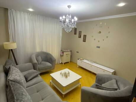 2 otaqlı mənzil, 82 m², Bakıxanov: 160 000 ₼ 2