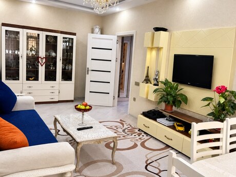 2-комнатная квартира, 72 м², Yeni Günəşli: 160 000 ₼ 2
