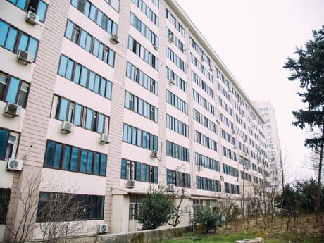 2 otaq · 67 m² · 1/9 mərtəbə, Azadlıq Prospekti