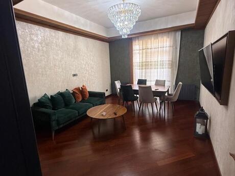 Elan №6441626 - Bakı, Şah İsmayıl Xətai m., 3 otaqlı, 90 m², 9/20 mərtəbə