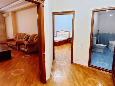 2 otaqlı mənzil, 95 m², 28 May: 285 000 ₼ 2