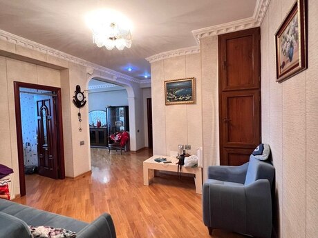 2-room apartment, 94 m², Qara Qarayev: 260 000 ₼ 4