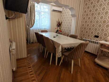 Elan №6441807 - Bakı, 7-ci mikrorayon q., 3 otaqlı, 85 m², 2/9 mərtəbə