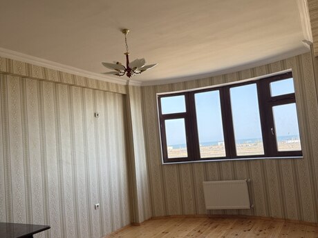 4-room apartment for rent, 110 m², Sahil: 350 ₼/mo 4