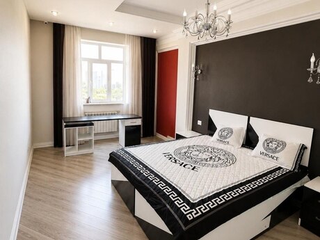 3-room apartment for rent, 145 m², Nəsimi: 1 250 ₼/mo 3