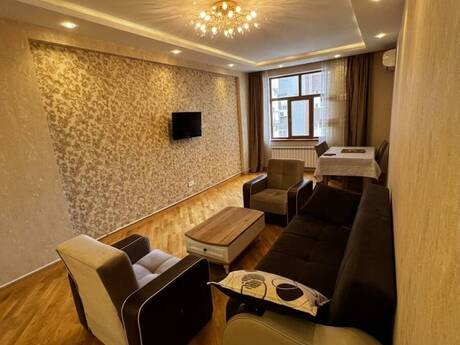 Kirayə 3 otaqlı mənzil, 114 m², Şah İsmayıl Xətai: 1 100 ₼/ay 2