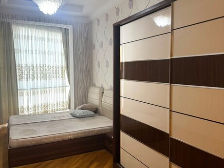 Kirayə 3 otaqlı mənzil, 135 m², 8 Noyabr: 1 200 ₼/ay 5