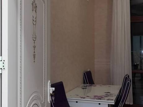 Kirayə 2 otaqlı mənzil, 80 m², İnşaatçılar: 800 ₼/ay 4