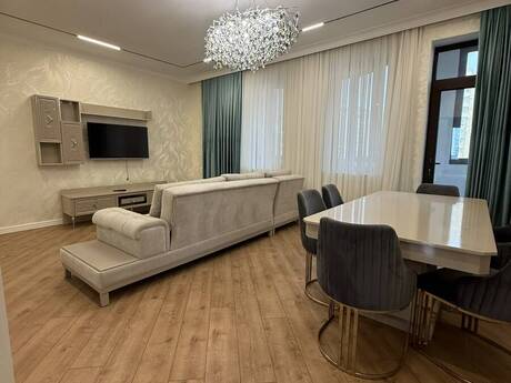 3 otaqlı mənzil, 130 m², Memar Əcəmi: 375 000 ₼ 2