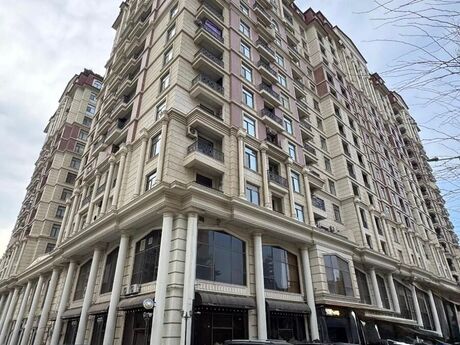 Elan №6441979 - Bakı, Nəriman Nərimanov m., 3 otaqlı, 115 m², 13/17 mərtəbə