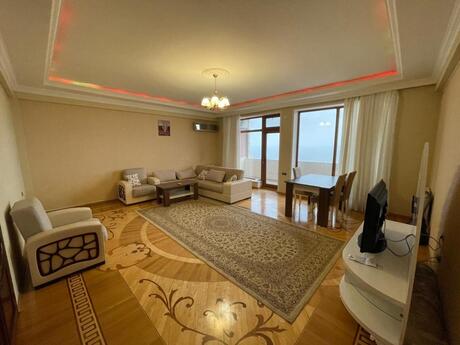 Kirayə 3 otaqlı mənzil, 170 m², Şah İsmayıl Xətai: 1 300 ₼/ay 2