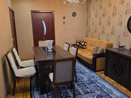 Продаётся 3-комнатная квартира в старом фонде, Memar Əcəmi, 60 м², 145 000 AZN, фото 2 / 11