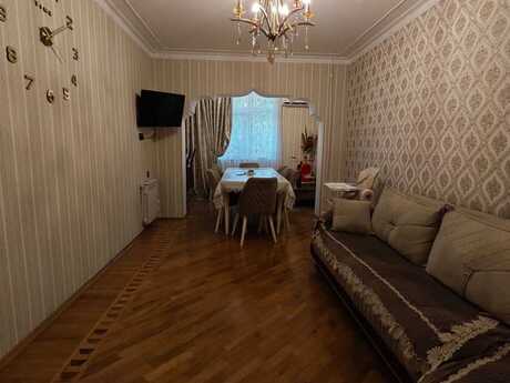 Объявление №6442019 - Баку, пос. 7-ой мкр, 3-комн., 85 м², 2/9 этаж