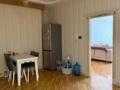 Kirayə 3 otaqlı mənzil, 100 m², Elmlər Akademiyası: 266 ₼/ay 2