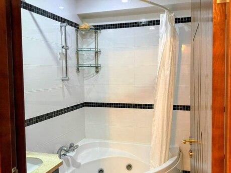 2 otaqlı mənzil, 80 m², Nəriman Nərimanov: 215 000 ₼ 5