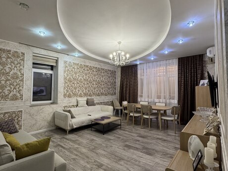 4 otaqlı mənzil, 160 m², 20 Yanvar: 355 000 ₼ 3
