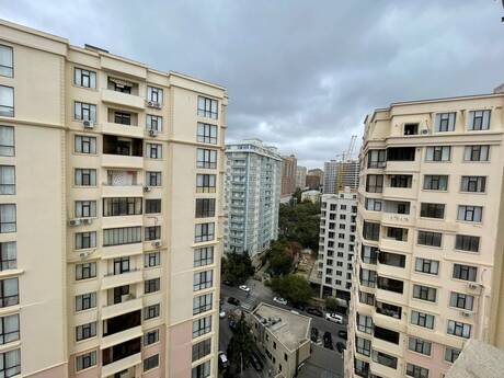 2-комнатная квартира, 65 м², Nəriman Nərimanov: 230 000 ₼ 2
