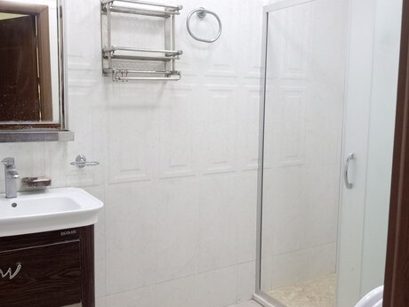 Kirayə 3 otaqlı mənzil, 140 m², 28 May: 229 ₼/ay 5