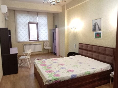Kirayə 3 otaqlı mənzil, 140 m², 28 May: 229 ₼/ay 3