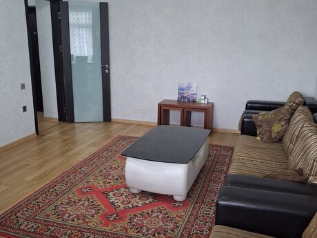 Kirayə 2 otaqlı mənzil, 90 m², Nəriman Nərimanov: 800 ₼/ay 2