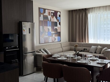 3-room apartment for rent, 139 m², Sea Breeze: 3 000 ₼/mo 2
