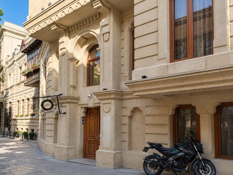 Elan №6442297 - Bakı, İçəri Şəhər m., 700 m²
