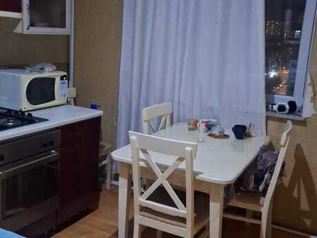 3-room apartment for rent, 100 m², Koroğlu: 200 ₼/mo 2