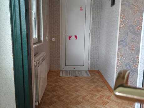 3 otaqlı həyət evi, 70 m², Binə: 65 000 ₼ 2