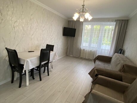 Elan №6442418 - Bakı, Nəriman Nərimanov m., 1 otaqlı, 38 m², 4/5 mərtəbə
