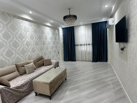 Kirayə 2 otaqlı mənzil, 90 m², Renessans Palace: 1 400 ₼/ay 2