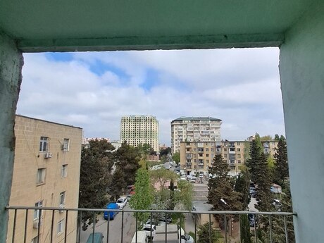 3-room apartment, 70 m², Neftçilər: 165 000 ₼ 2