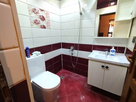 Kirayə 2 otaqlı mənzil, 55 m², Bakıxanov: 599 ₼/ay 3
