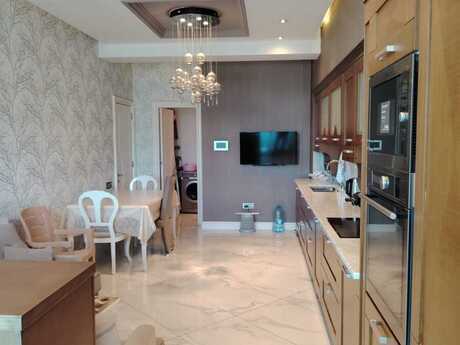 Kirayə 3 otaqlı mənzil, 190 m², Şah İsmayıl Xətai: 2 299 ₼/ay 3