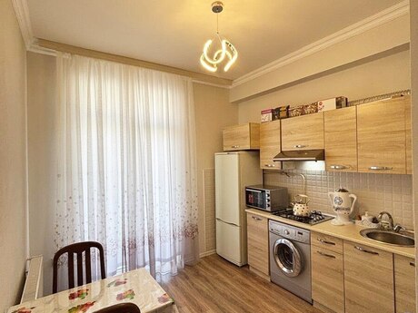 Kirayə 3 otaqlı mənzil, 80 m², Yasamal: 750 ₼/ay 2