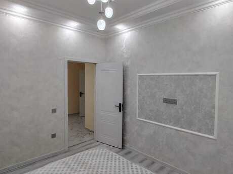2-room apartment, 65 m², 8 Noyabr: 176 000 ₼ 5