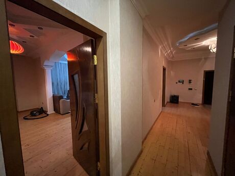 Kirayə 3 otaqlı mənzil, 135 m², İnşaatçılar: 1 000 ₼/ay 4