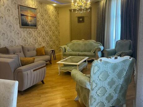 Elan №6442585 - Bakı, Ağ şəhər q., 3 otaqlı, 132 m², 4/7 mərtəbə
