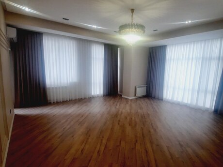 4-room apartment, 157 m², Badamdar: 438 000 ₼ 2