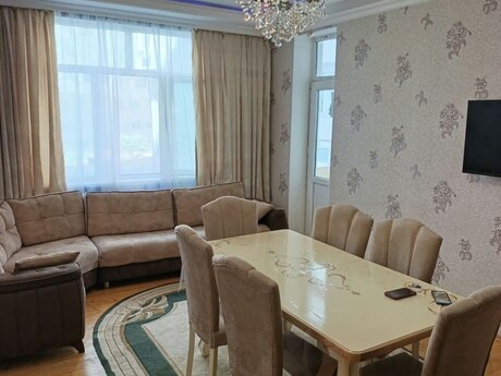 2-room apartment for rent, 85 m², 20 Yanvar: 750 ₼/mo 3