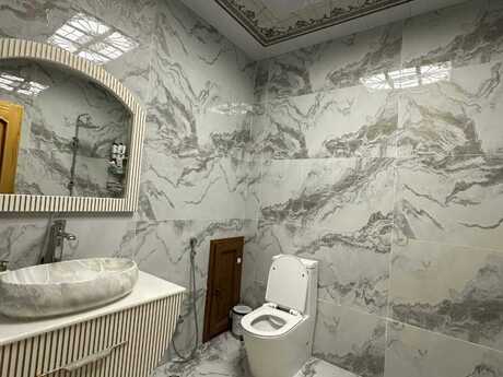 4-room apartment, 137 m², 8 Noyabr: 325 000 ₼ 3