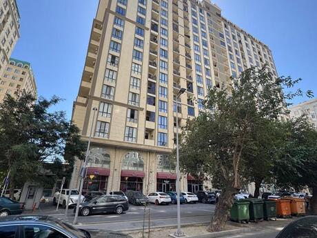 3 otaqlı mənzil, 157 m², Nərimanov: 478 000 ₼ 2