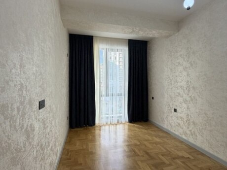 4-room apartment, 117 m², Zümrüd Residence: 475 000 ₼ 5