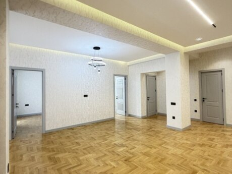 4-room apartment, 117 m², Zümrüd Residence: 475 000 ₼ 4