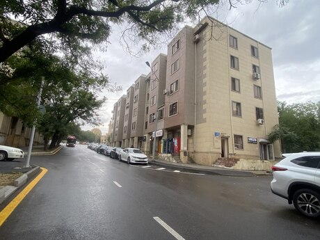 2 otaq · 37 m² · 2/5 mərtəbə, Elmlər Akademiyası