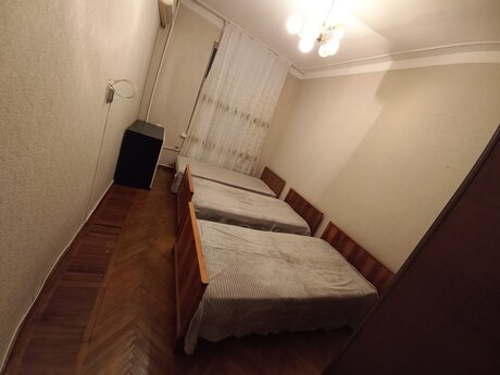 Аренда: 2-комнатная квартира, 55 м², Elmlər Akademiyası: 600 ₼/мес 3