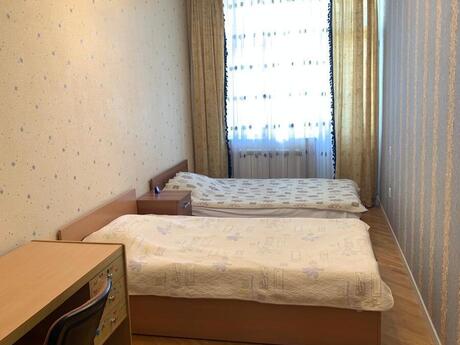 Kirayə 3 otaqlı mənzil, 150 m², Nizami: 1 350 ₼/ay 3