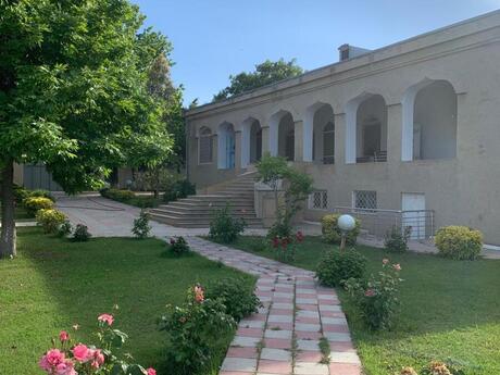 5 otaqlı həyət evi, 350 m², Novxanı: 550 000 ₼ 2