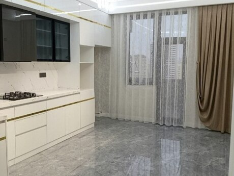 3-room apartment, 82 m², Yeni Günəşli: 165 000 ₼ 2
