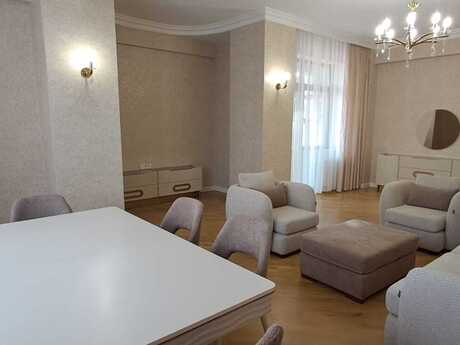 Аренда: 3-комнатная квартира, 140 м², İçəri Şəhər: 2 000 ₼/мес 2